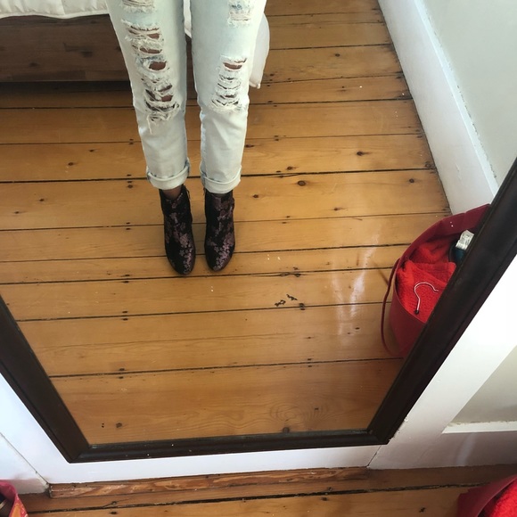 Sam Edelman floral booties! - Picture 4 of 4